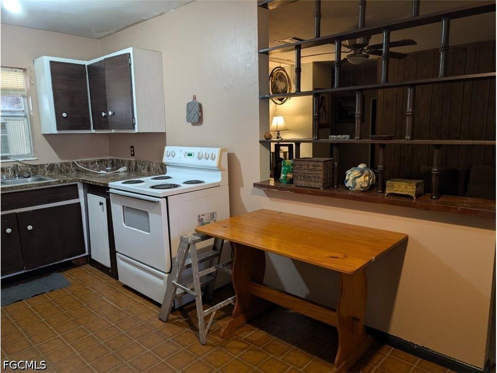 376 Kingston Drive E Fort Myers FL 33905 2026021115 image8