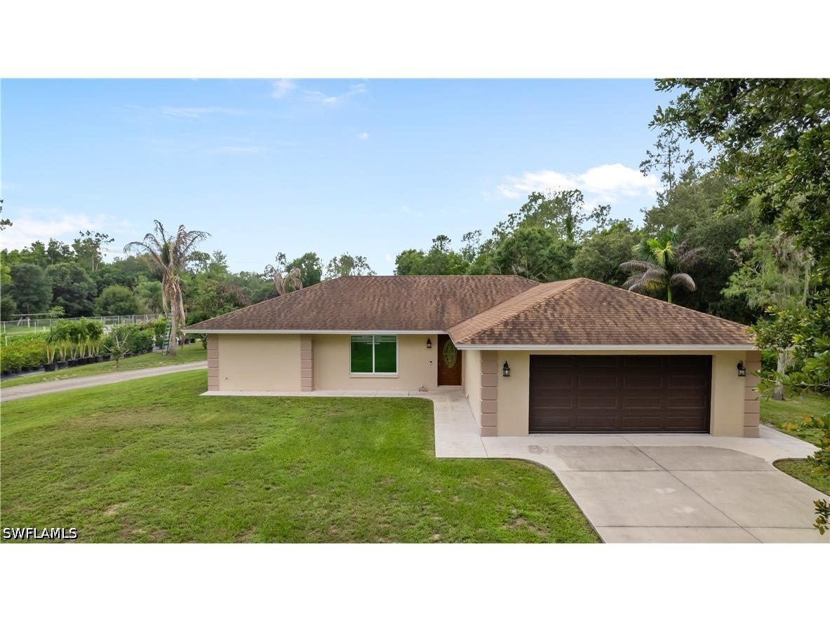 3760 Golden Gate Boulevard E Naples FL 34120 226022960 image1