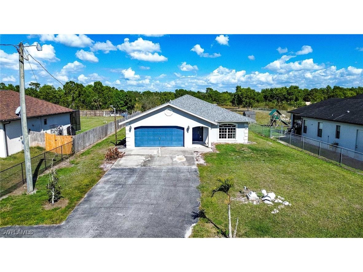 3761 39th Avenue NE Naples FL 34120 224076529 image1