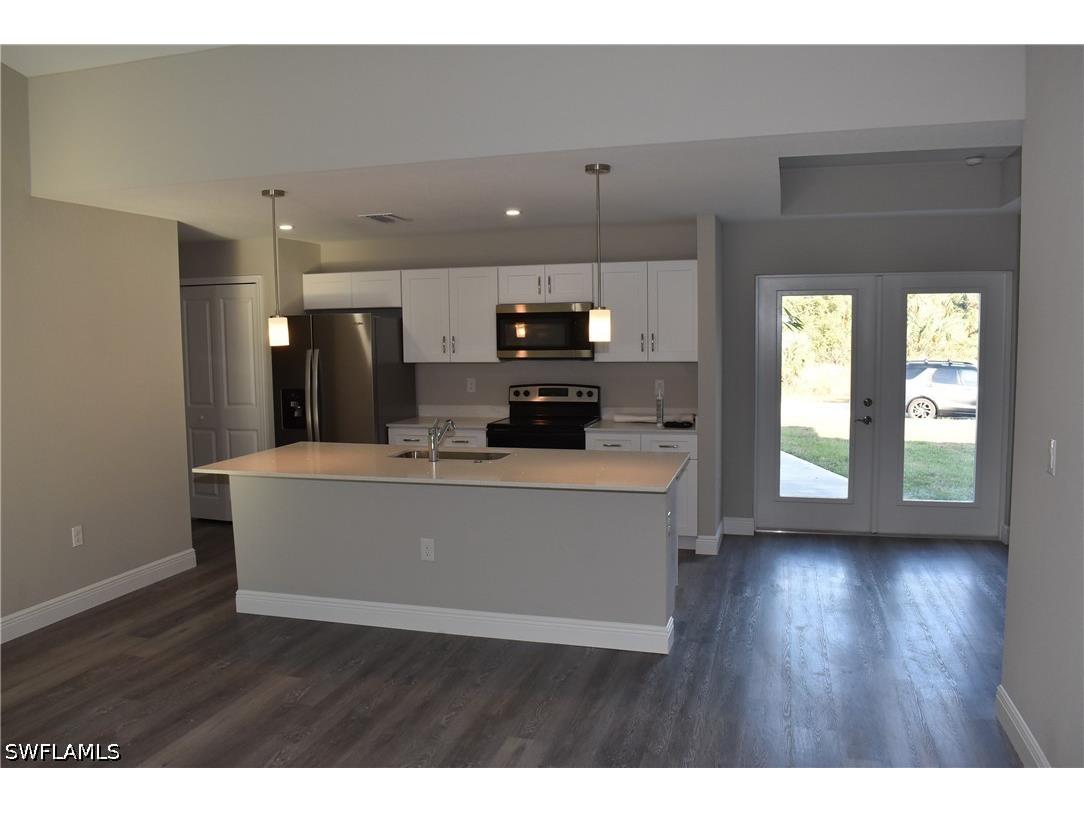 3761 Casco Circle North Port FL 34288 226021330 image2
