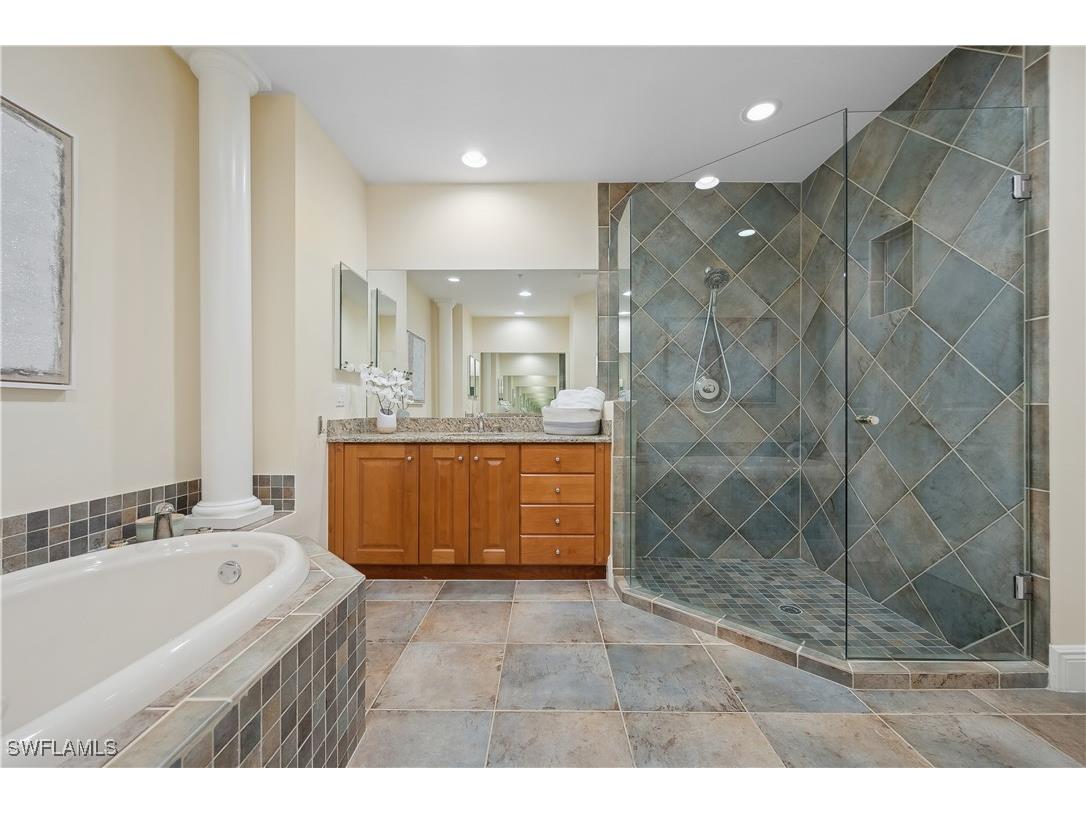 3765 Montreux Lane #1-101 Naples FL 34114 225079245 image13