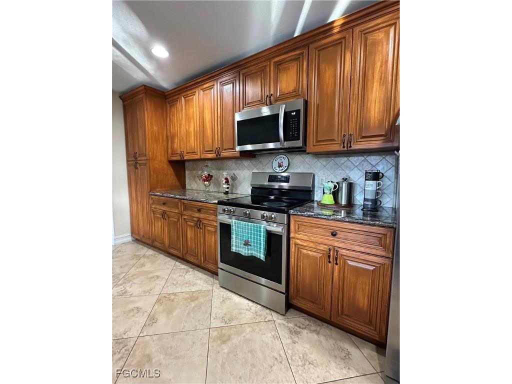 3766 SE 6th Avenue Cape Coral FL 33904 2025025813 image12