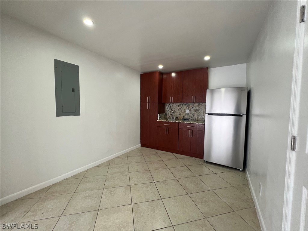 3767 Golden Gate Boulevard E Naples FL 34120 226011315 image27