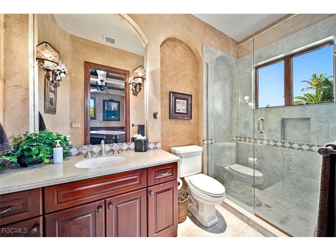 3767 W Gulf Drive Sanibel FL 33957 2025023743 image21