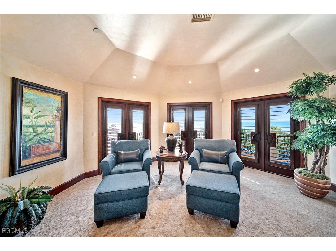 3767 W Gulf Drive Sanibel FL 33957 2025023743 image33