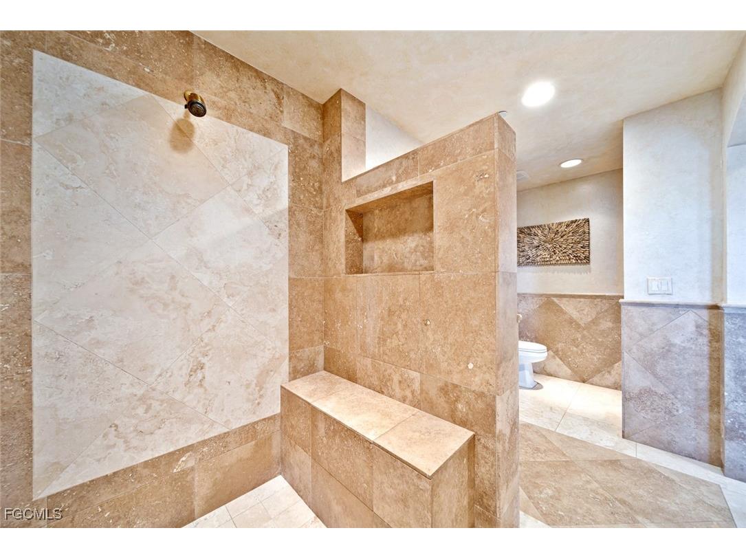 3767 W Gulf Drive Sanibel FL 33957 2025023743 image36