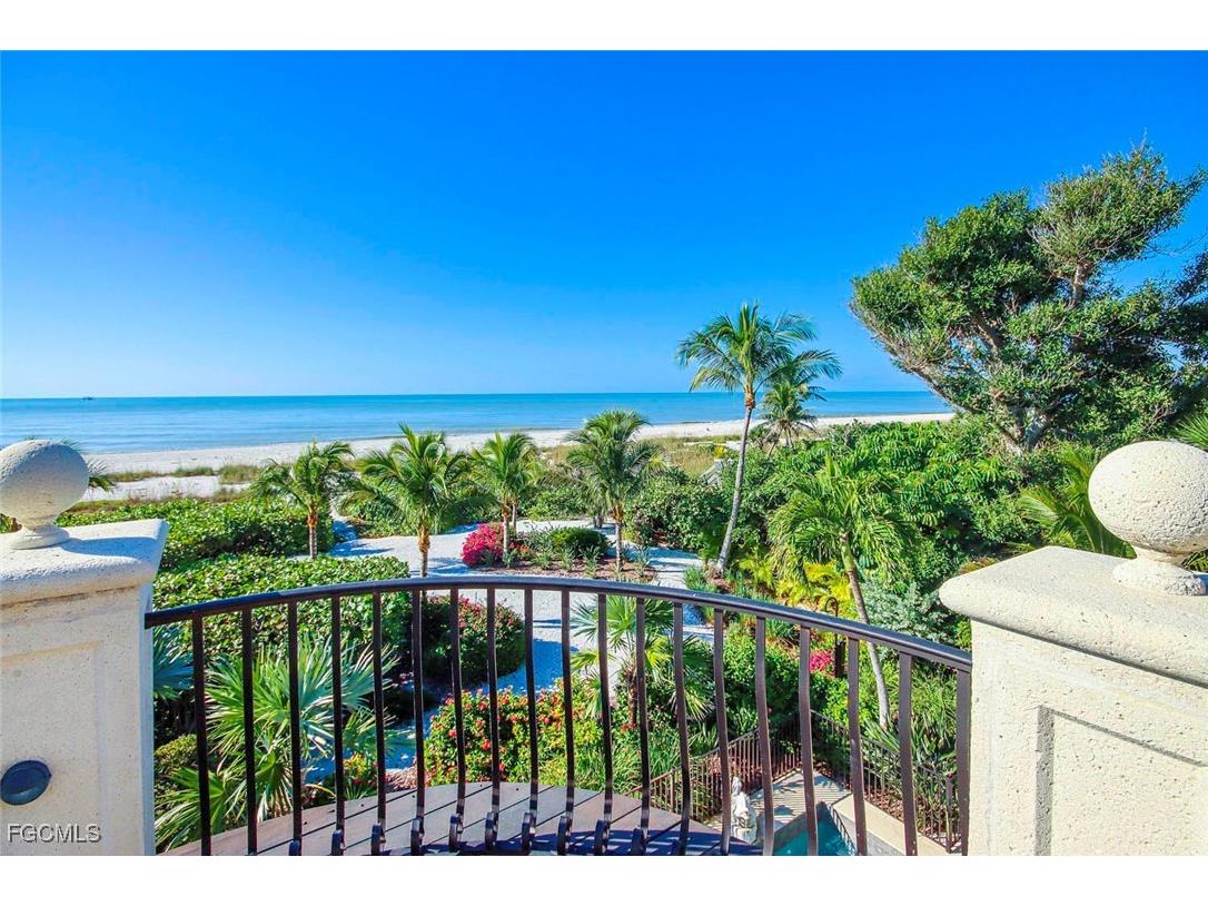 3767 W Gulf Drive Sanibel FL 33957 2025023743 image37