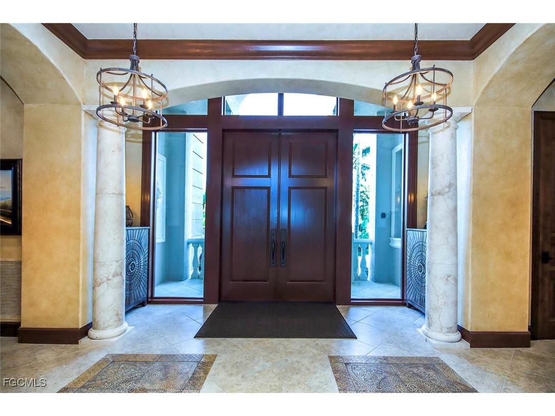 3767 W Gulf Drive Sanibel FL 33957 2025023743 image4