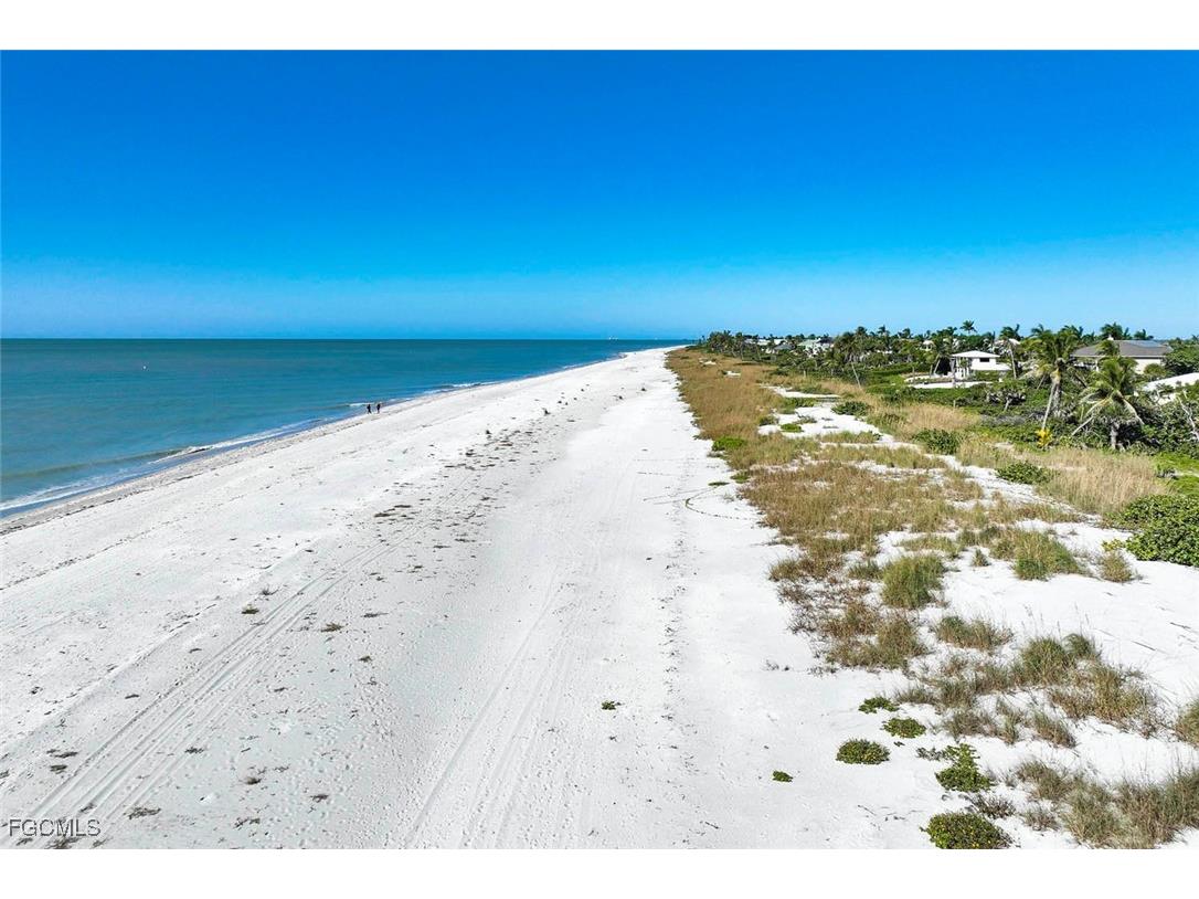 3767 W Gulf Drive Sanibel FL 33957 2025023743 image48