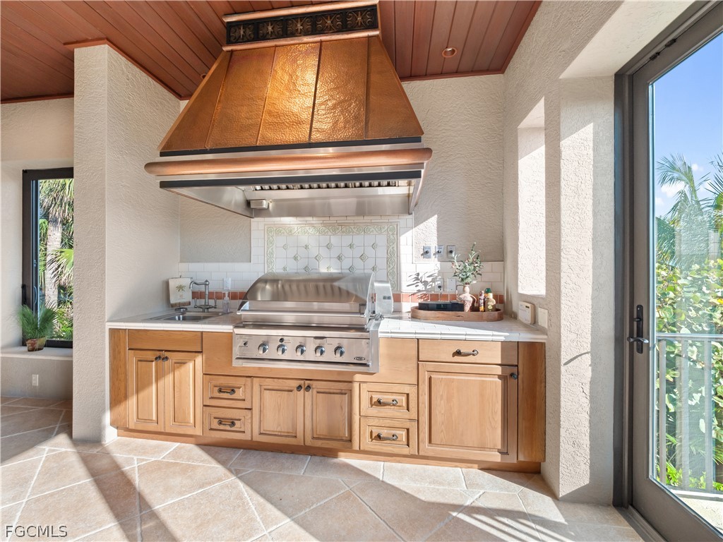 3767 W Gulf Drive Sanibel FL 33957 2026006746 image21