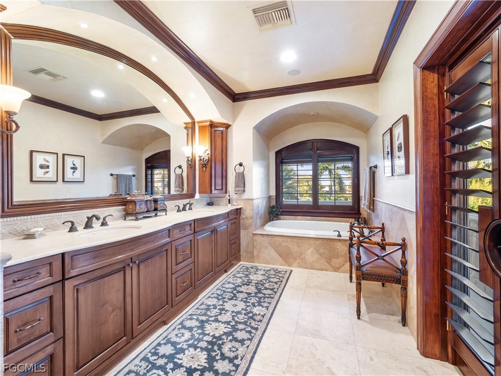 3767 W Gulf Drive Sanibel FL 33957 2026006746 image29