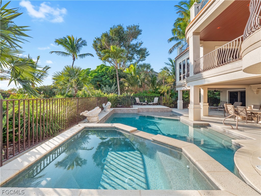 3767 W Gulf Drive Sanibel FL 33957 2026006746 image43