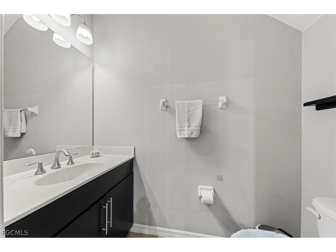 3768 Tilbor Circle Fort Myers FL 33916 2026011435 image12