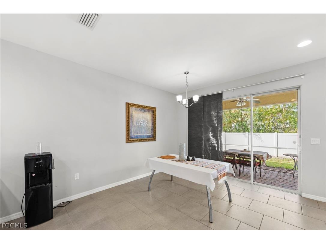 3768 Tilbor Circle Fort Myers FL 33916 2026011435 image18
