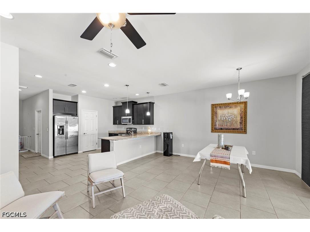 3768 Tilbor Circle Fort Myers FL 33916 2026025899 image10