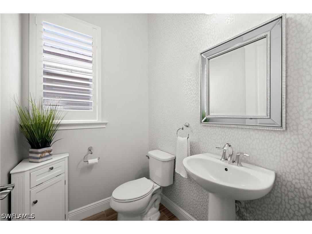 3769 Helmsman Drive Naples FL 34120 226016061 image11