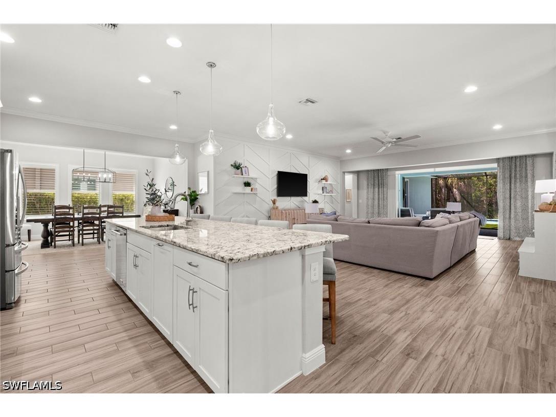 3769 Helmsman Drive Naples FL 34120 226016061 image18