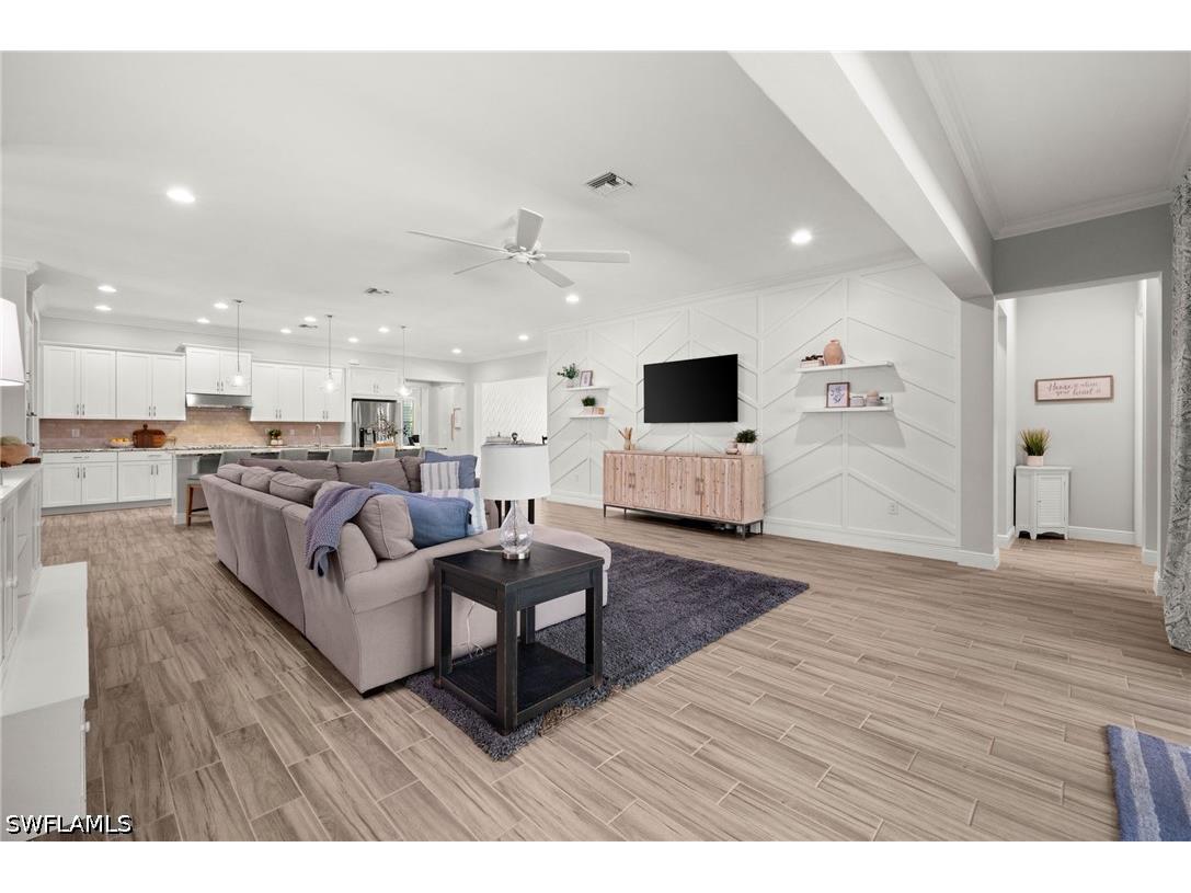 3769 Helmsman Drive Naples FL 34120 226016061 image22