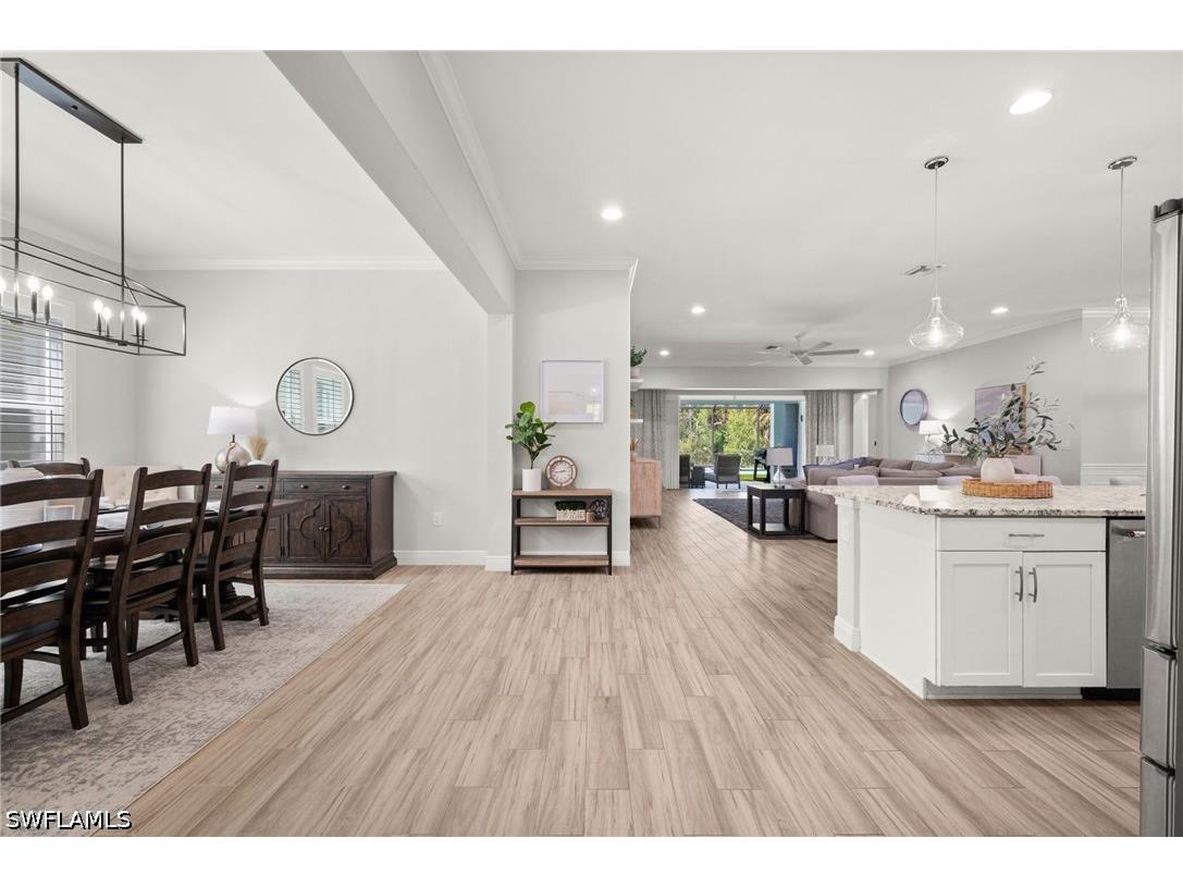 3769 Helmsman Drive Naples FL 34120 226016061 image4