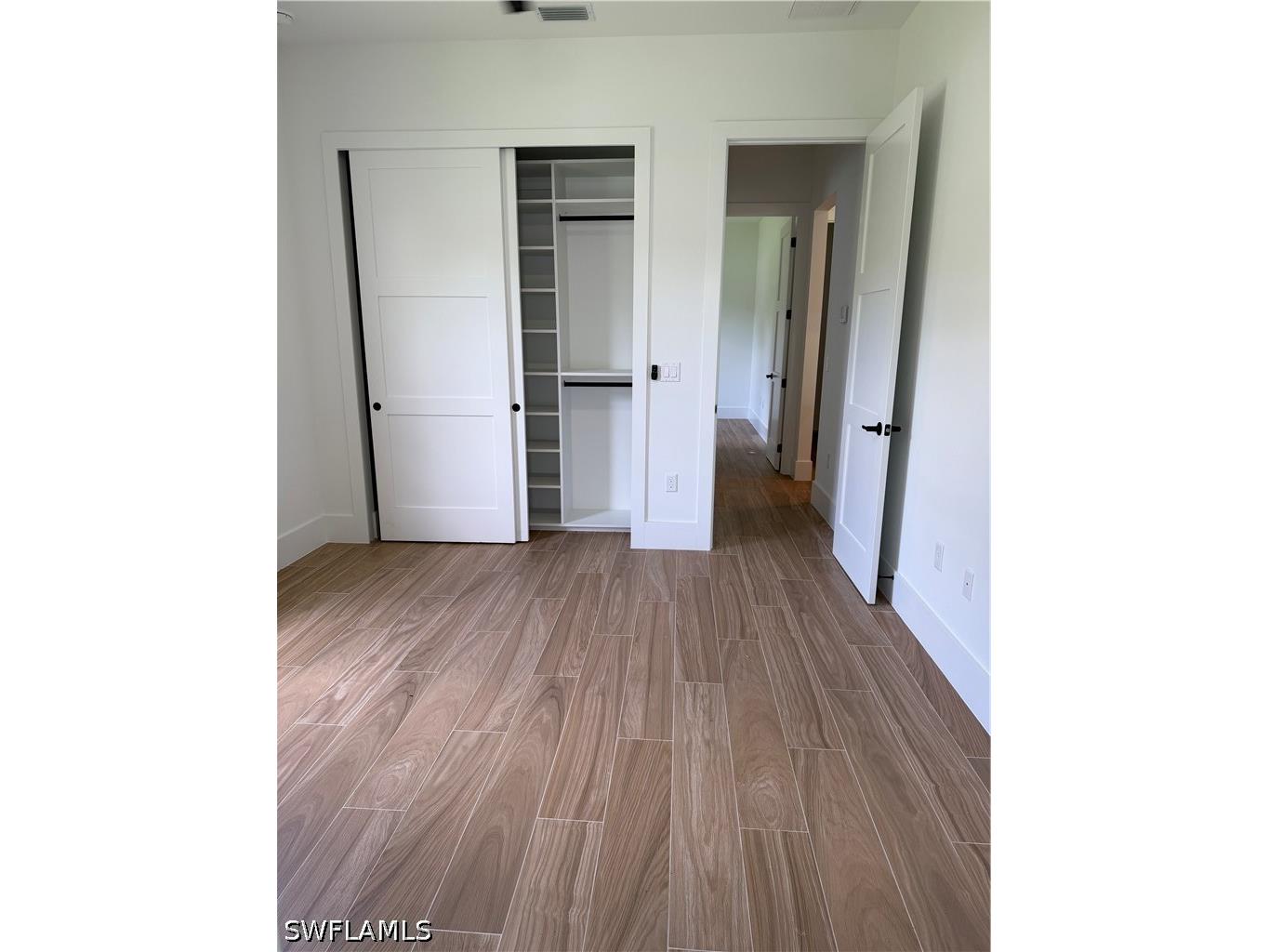 377 2nd Street NE Naples FL 34120 226021120 image11