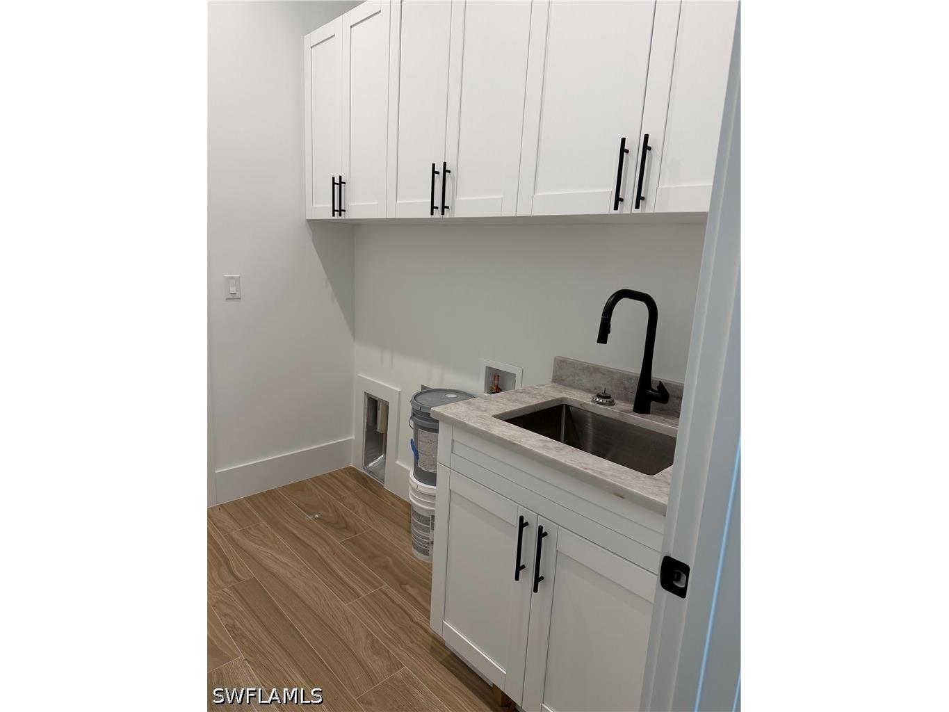 377 2nd Street NE Naples FL 34120 226021120 image16