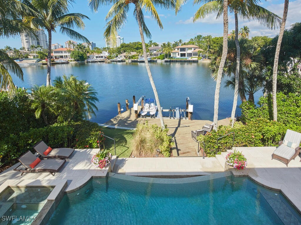 377 Pirates Bight Naples FL 34103 225079001 image18