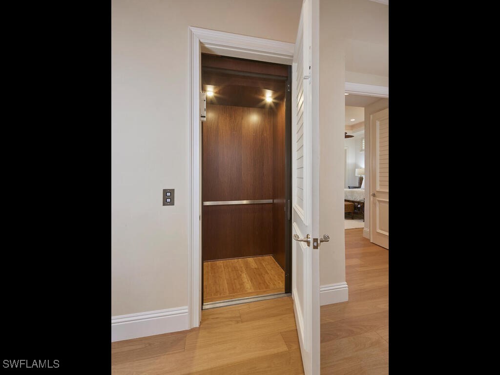 377 Pirates Bight Naples FL 34103 225079001 image24