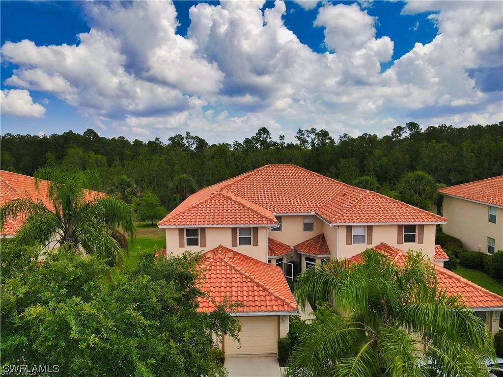 377 Robin Hood Circle #101 Naples FL 34104 223047228 image1