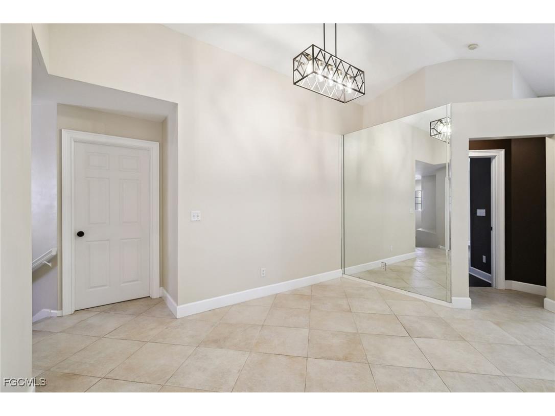 3770 Fieldstone Boulevard #108 Naples FL 34109 2025010629 image3