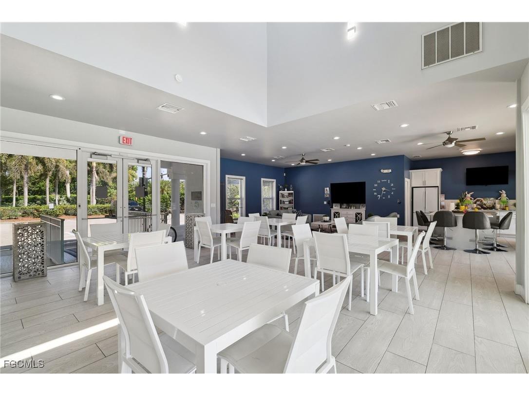 3770 Fieldstone Boulevard #108 Naples FL 34109 2025010629 image43