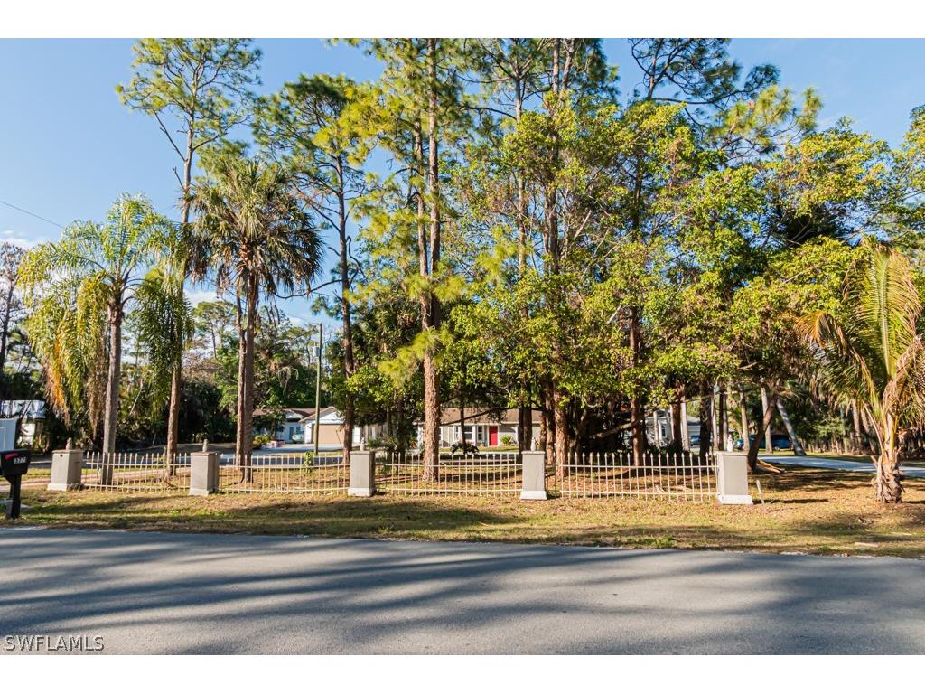 3771 31st Avenue SW Naples FL 34117 226004597 image1