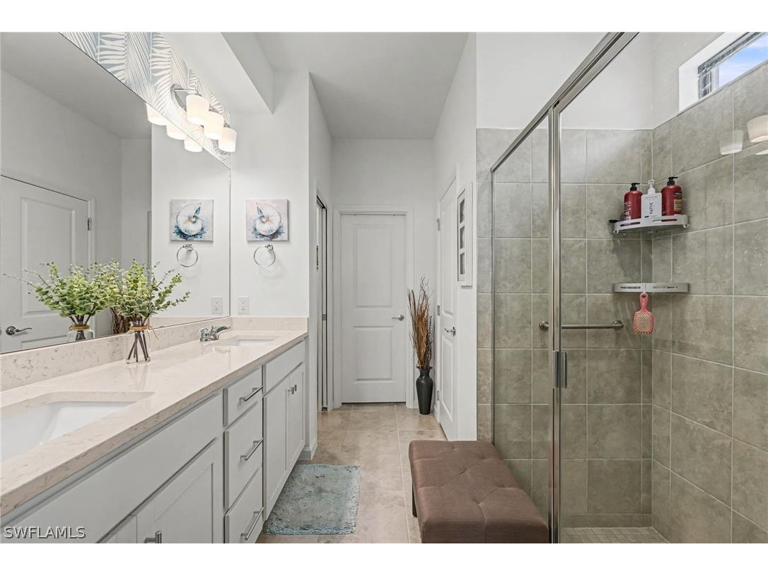 3772 Passion Vine Drive Alva FL 33920 226006661 image38