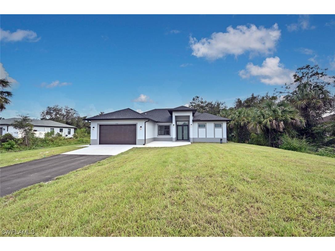 3775 50th Avenue NE Naples FL 34120 223055736 image1