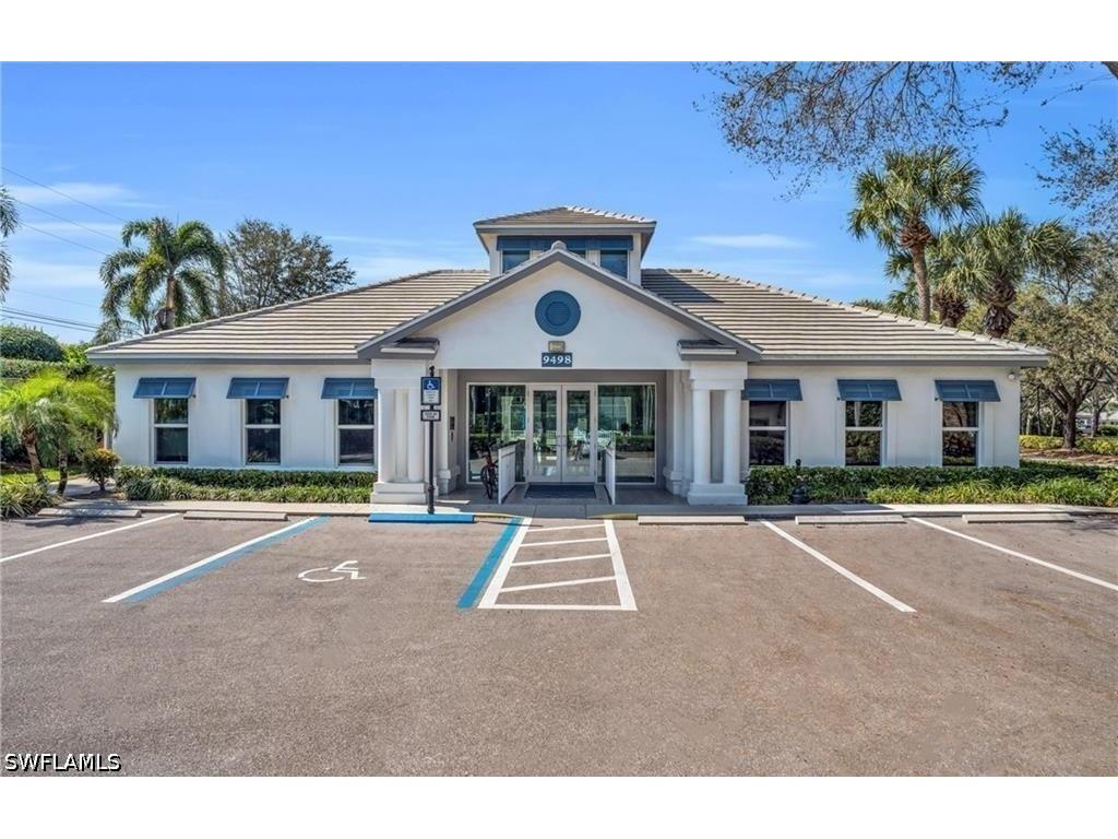 3775 Fieldstone Boulevard #102 Naples FL 34109 226014350 image20