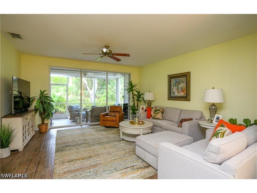 3775 Fieldstone Boulevard #102 Naples FL 34109 226014350 image6