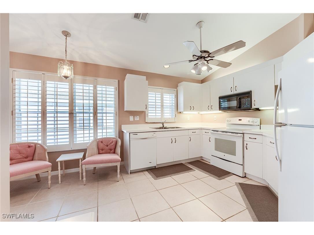 3775 Fieldstone Boulevard #104 Naples FL 34109 225043474 image4