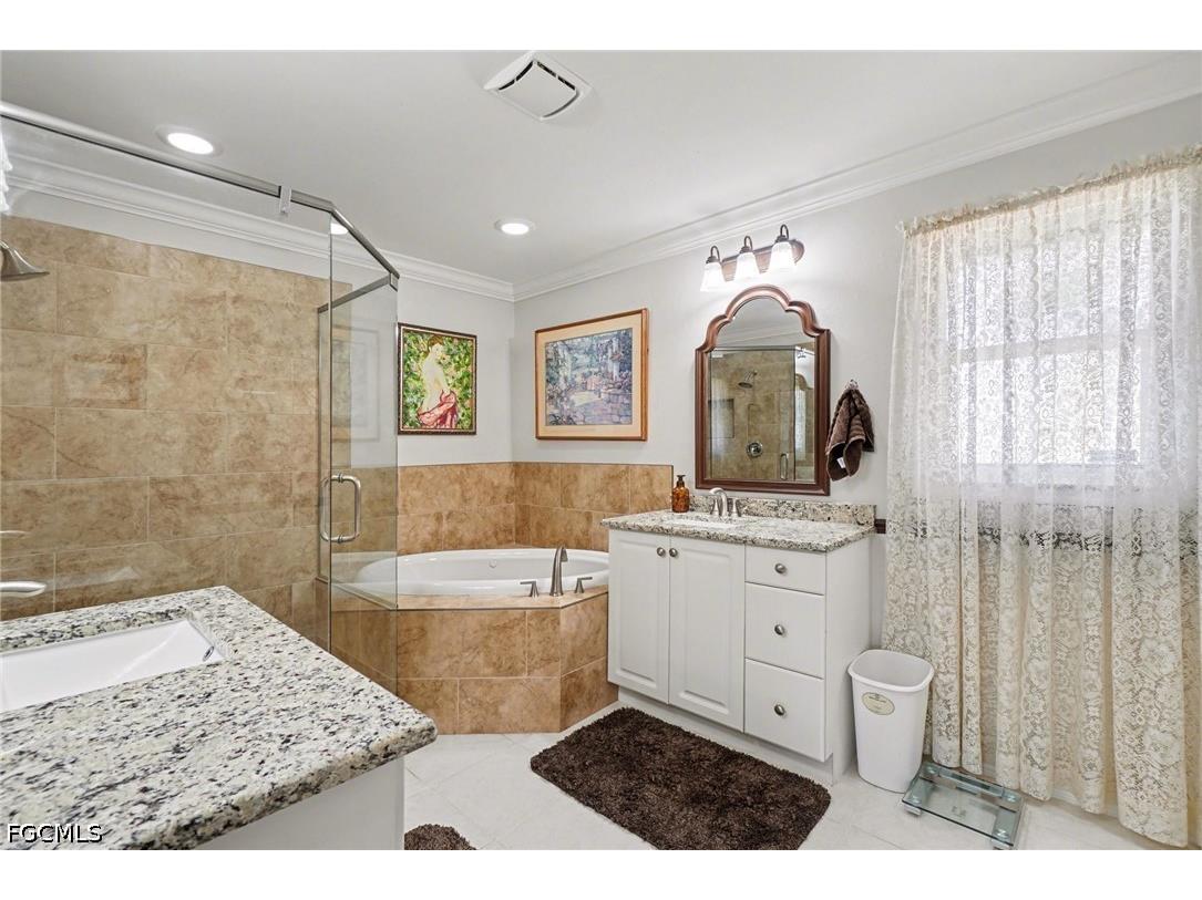 3775 NE 14th Place Cape Coral FL 33909 2026009517 image16