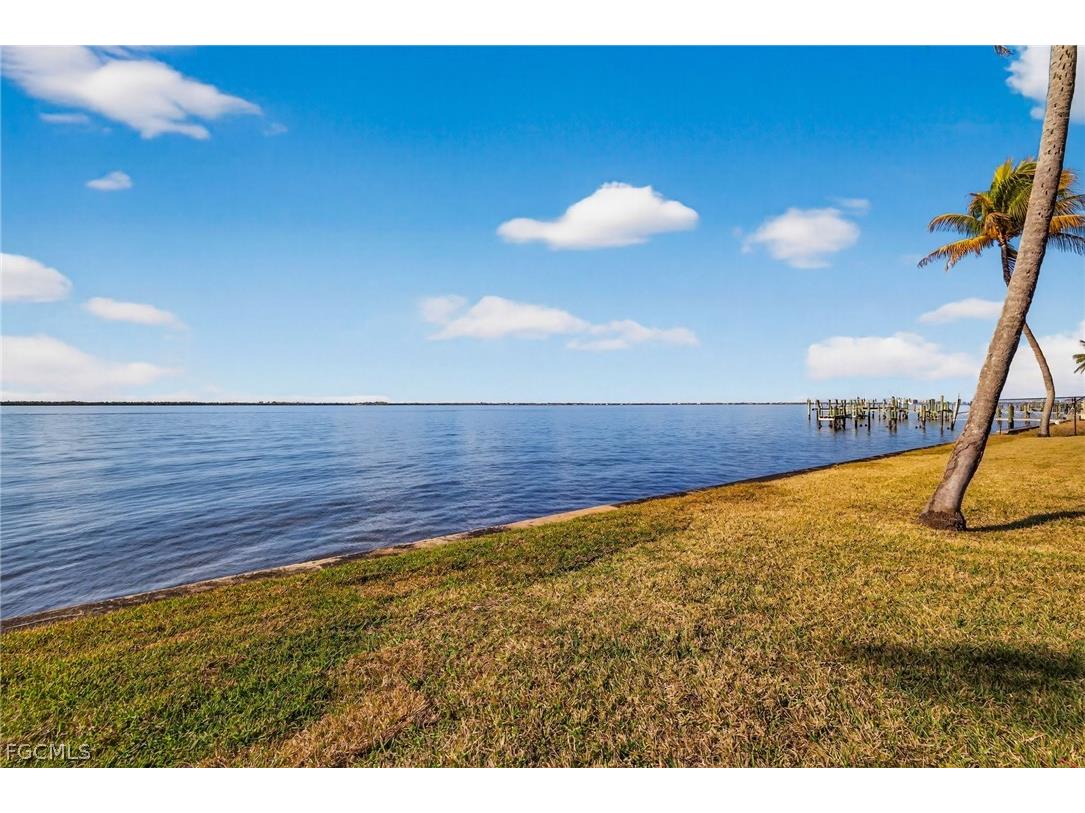 3776 Harold Avenue Fort Myers FL 33901 2026007167 image41