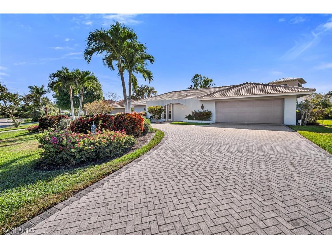 3777 Fountainhead Lane Naples FL 34103 223019885 image1