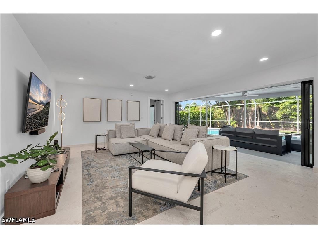 3777 Fountainhead Lane Naples FL 34103 226015187 image1