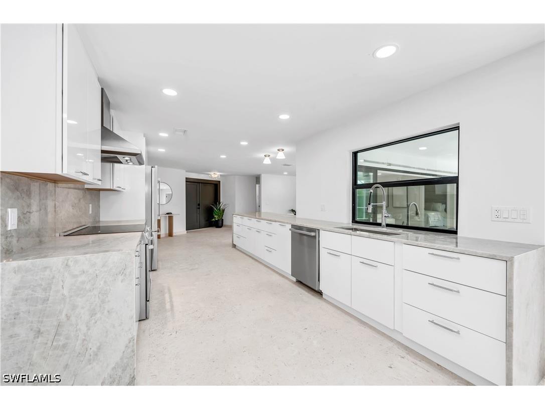 3777 Fountainhead Lane Naples FL 34103 226015187 image3