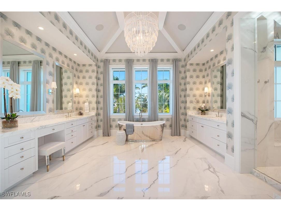 3777 Gordon Drive Naples FL 34102 226003751 image22