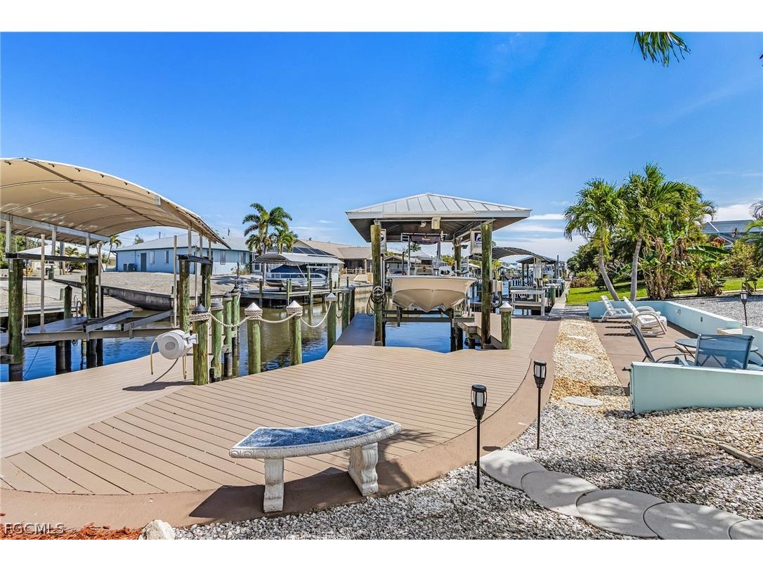 3778 Pinetree Drive Saint James City FL 33956 2026013919 image27
