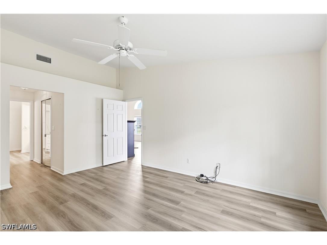 378 Melrose Place #4 Naples FL 34104 226019163 image12
