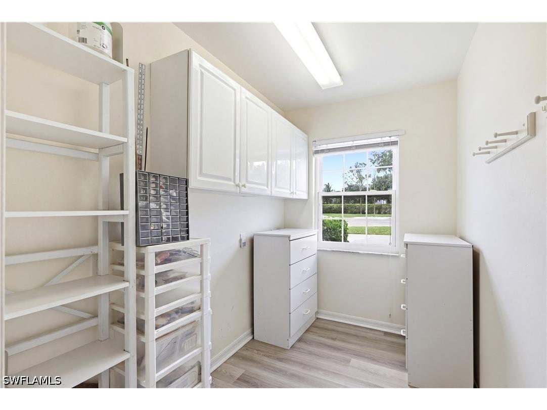 378 Melrose Place #4 Naples FL 34104 226019163 image18