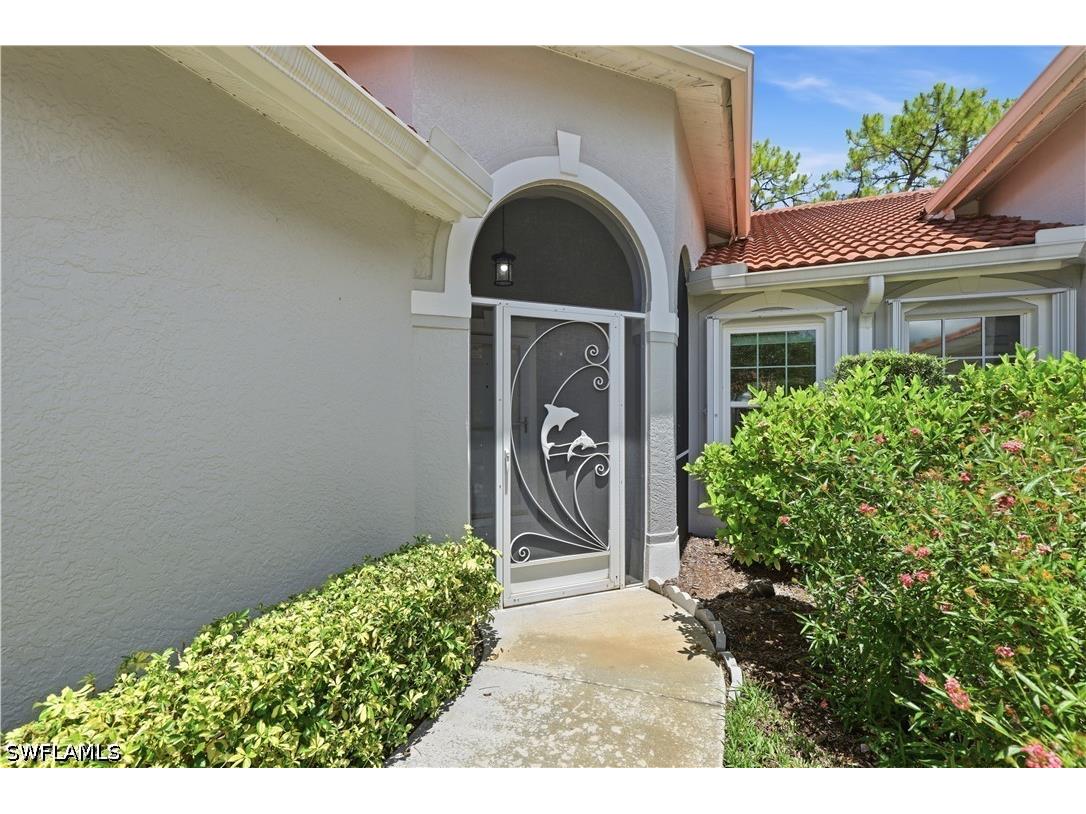378 Melrose Place #4 Naples FL 34104 226019163 image2