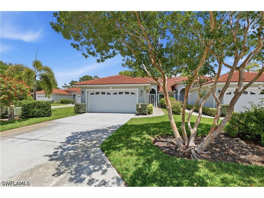 378 Melrose Place #4 Naples FL 34104 226019163 image23