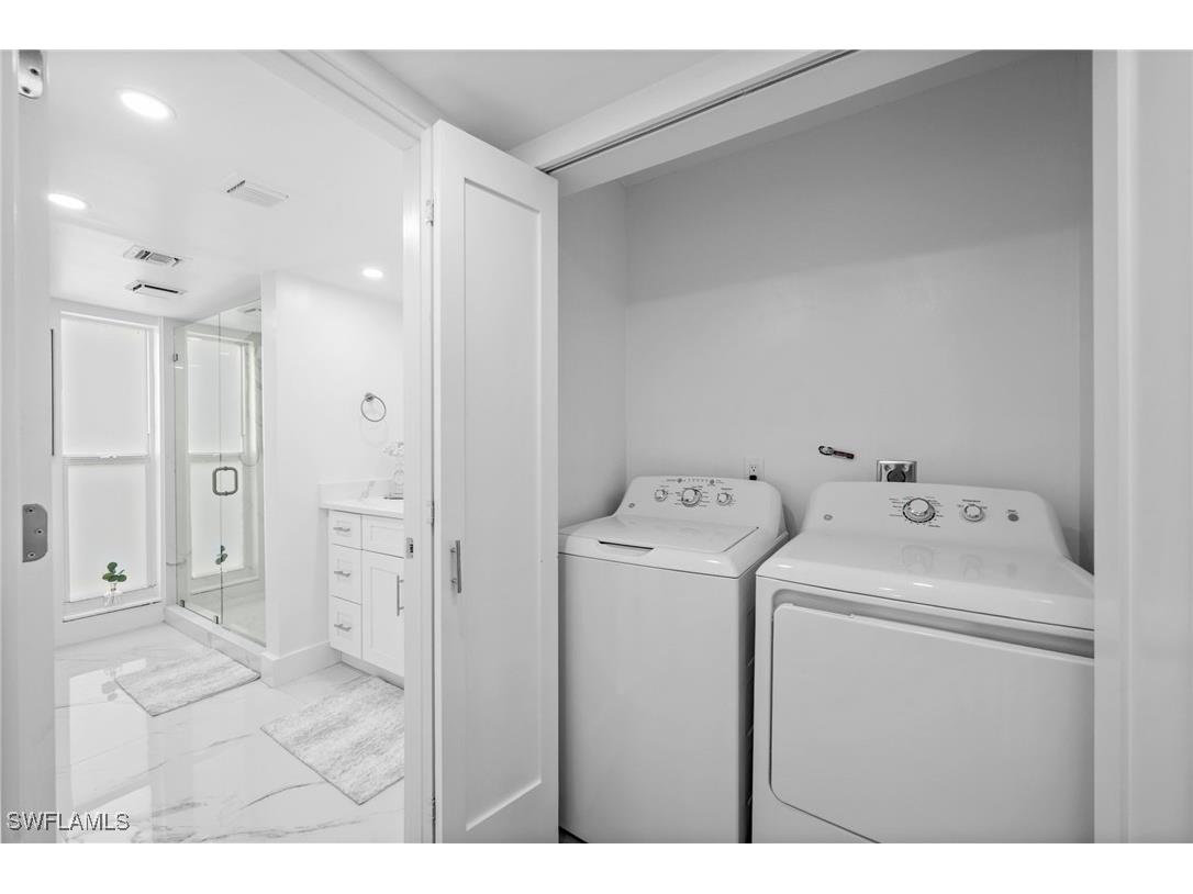 378 Palm Drive #1 Naples FL 34112 225082367 image17