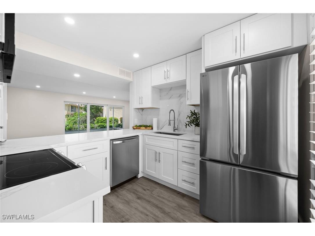 378 Palm Drive #1 Naples FL 34112 225082367 image5