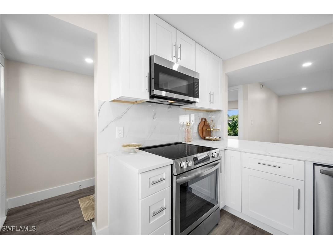 378 Palm Drive #1 Naples FL 34112 225082367 image6